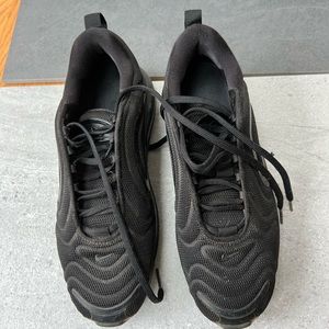 Nike shoes, black, barely worn.